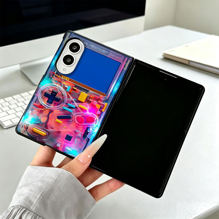Samsung Galaxy Z Fold 8 ZFold  - Gaming Console Logo のレビューと価格